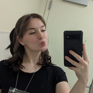 Meet your Posher, Isabelle